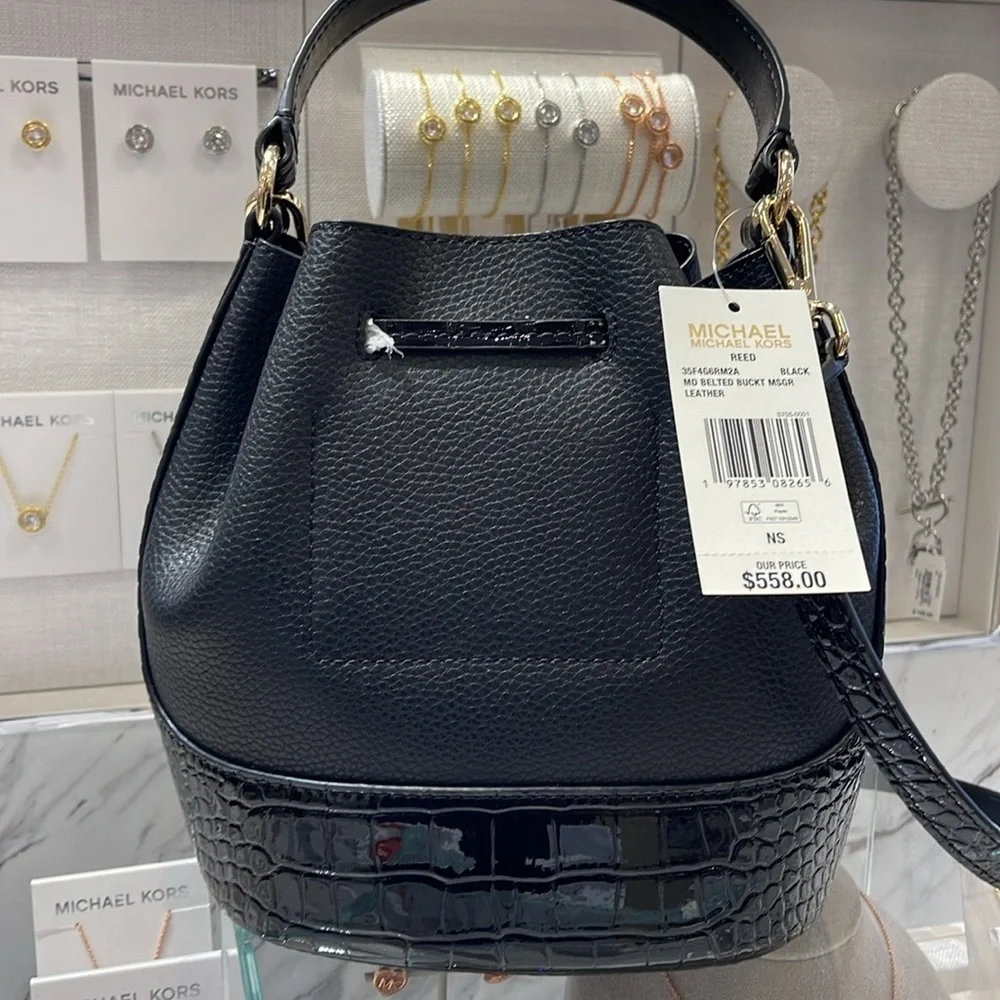 MICHAEL KORS  Reed Medium Pebbled Leather Belted Bucket Messenger Satchel Crossb